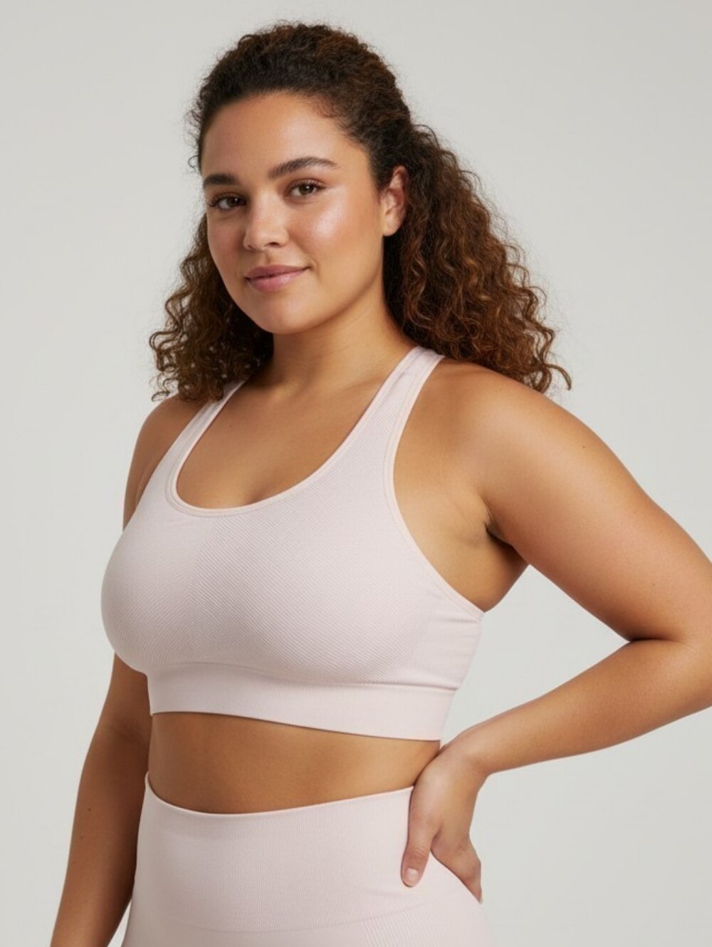 Seamless Racerback Sports Bra in Light Pink